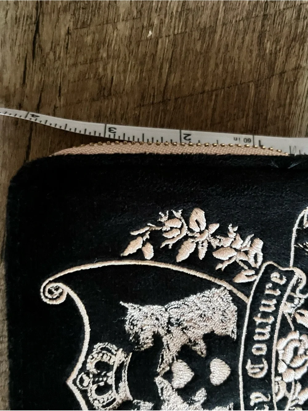 Juicy Couture Black Velour Scottie Crest Zip Around Wallet Charm Y2K Aesthetic